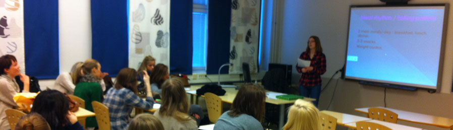 Un cours au lycée de Vasa en Finlande, lors de l'échange Comenius